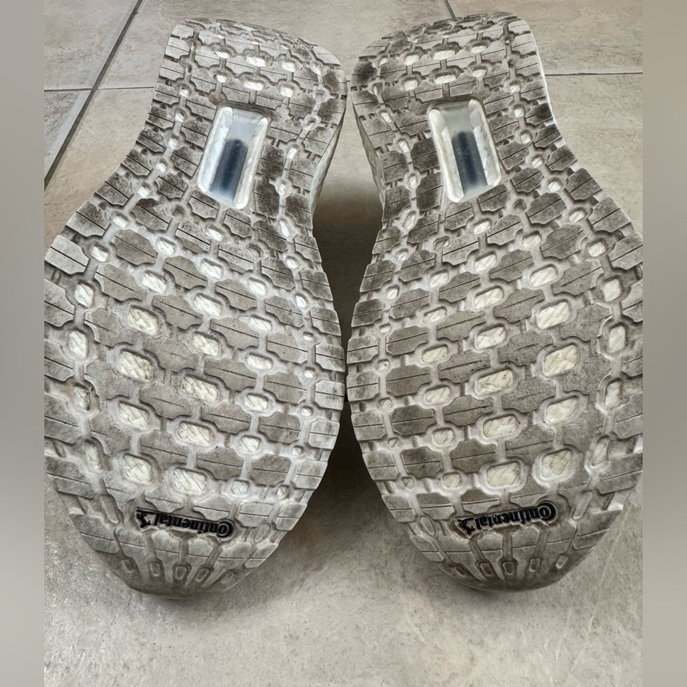 Adidas Ultraboost Size 8 - Picture 7 of 7